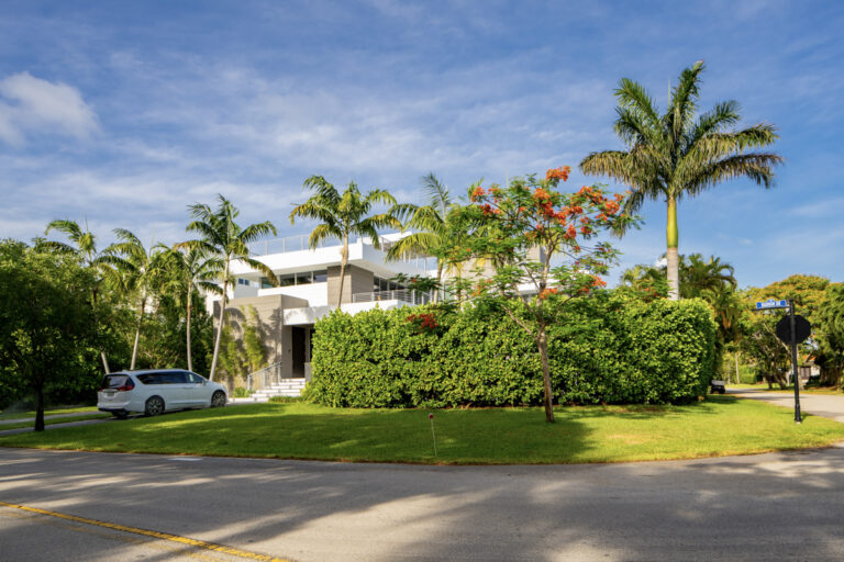 Miami condo exterior for 40 year recertification florida