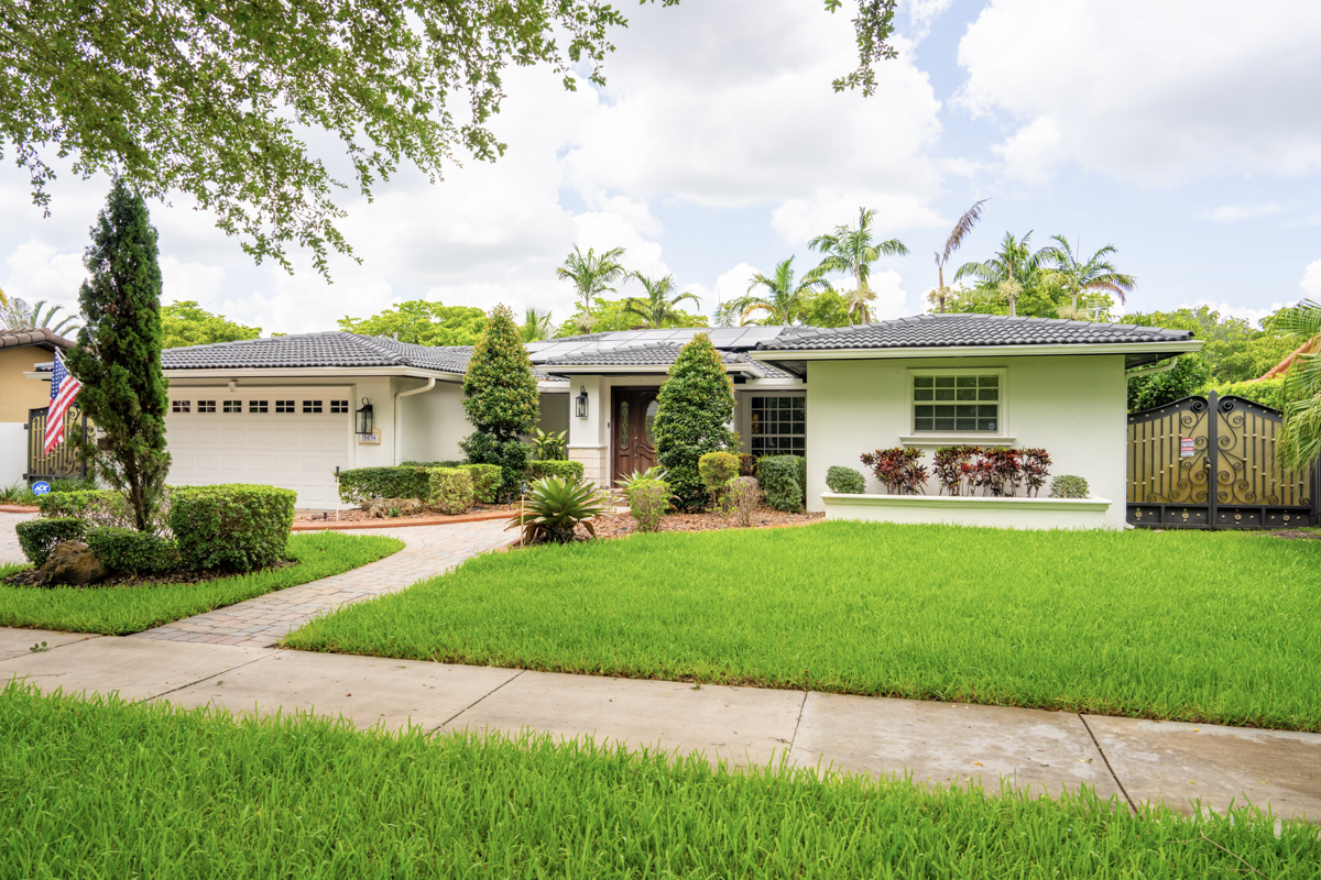 General contractor completed Miami home exterior renovation